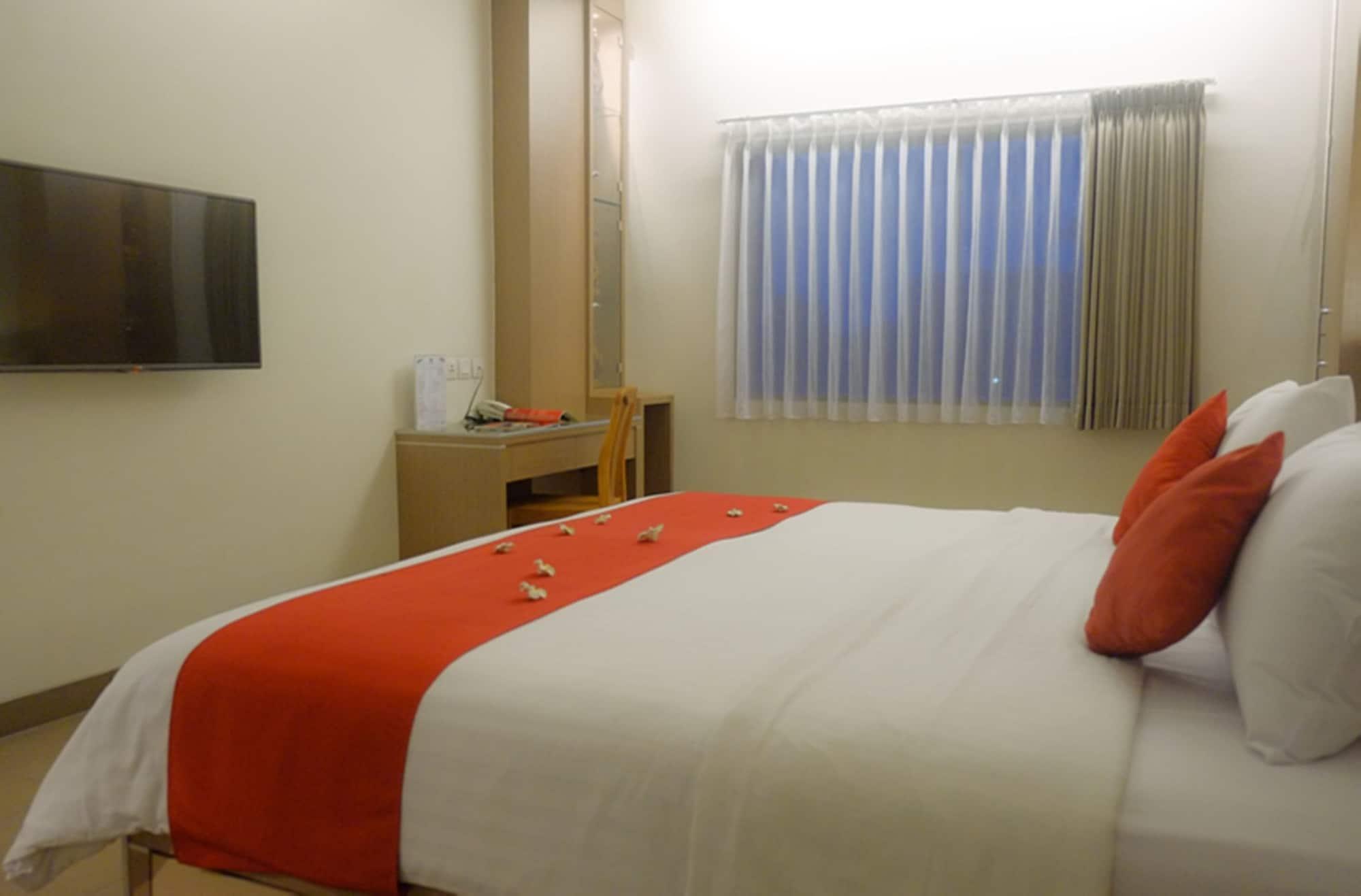 Mutiara Hotel And Convention Бандунг Екстериор снимка