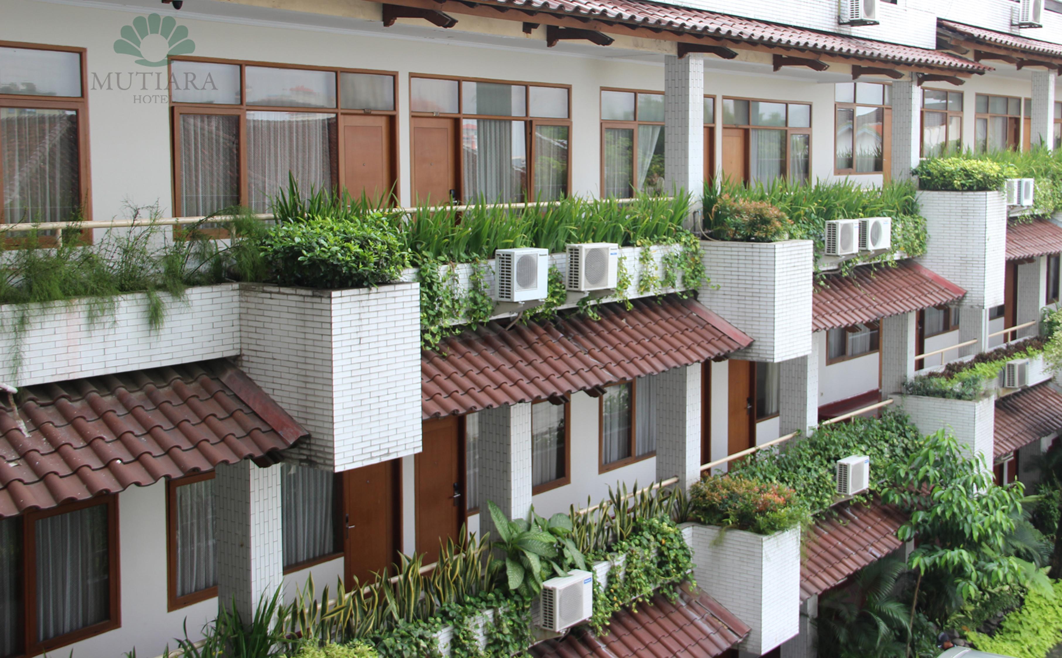Mutiara Hotel And Convention Бандунг Екстериор снимка